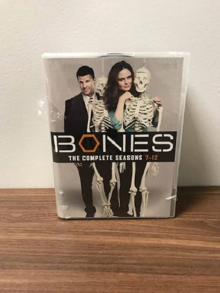 BONES DVD 全12シーズンセット Amazon.com: Bones - Seasons 1 to 12 [DVD] : Movies & TV